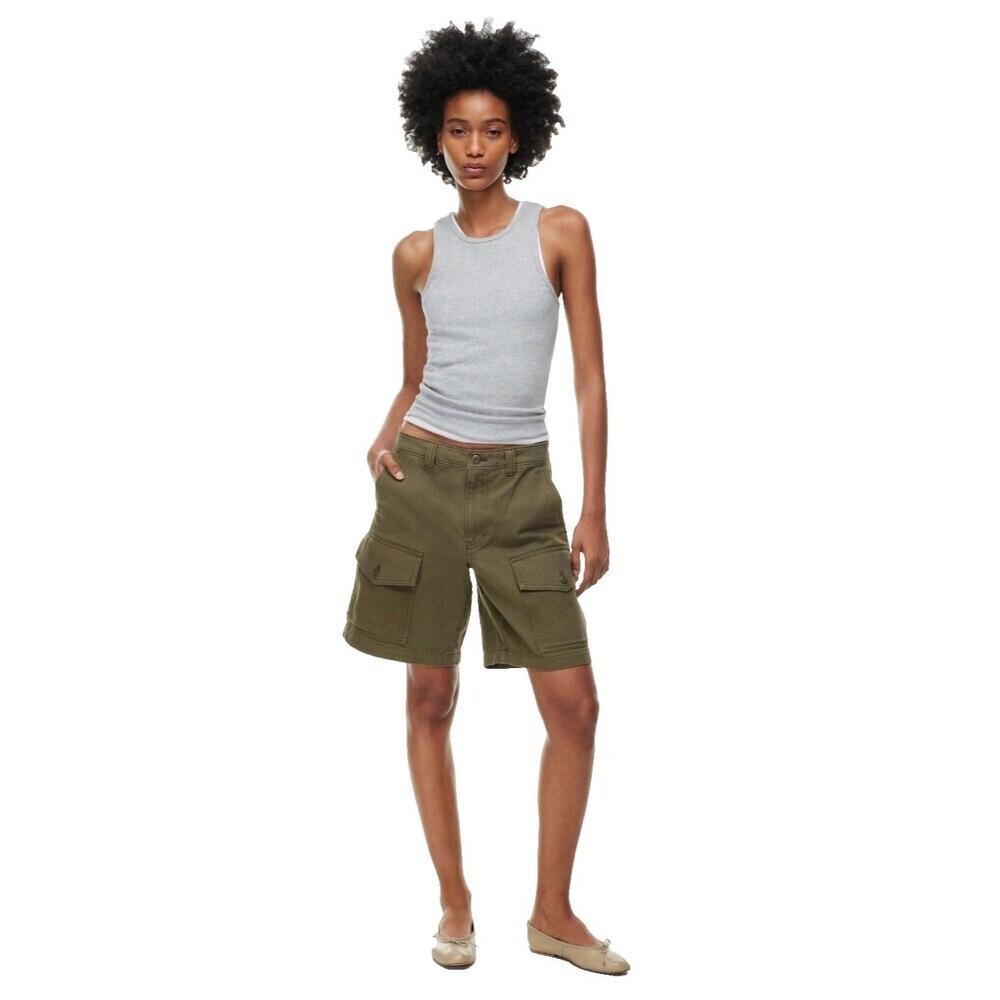 Aritzia TNA Troop Cargo Shorts Womens Sz 4 Olive Green Cotton Relaxed Fit 1411H4